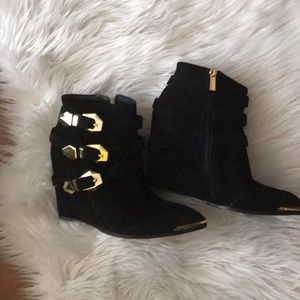 Vince Camuto Suede Bootie